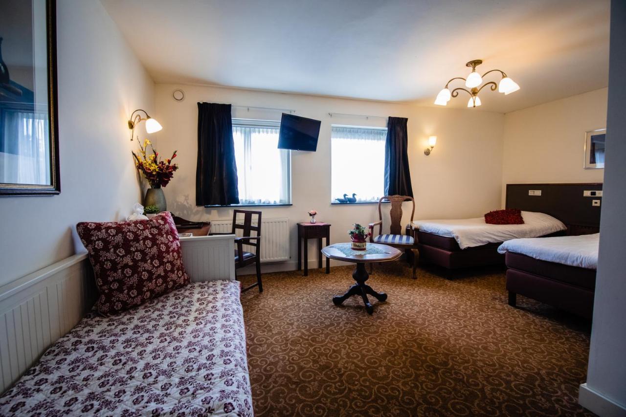Hotel De Reiziger Ottersum 外观 照片
