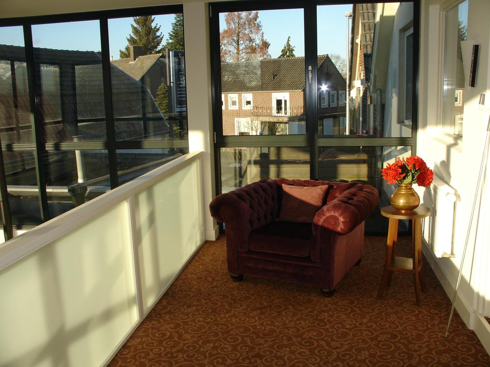 Hotel De Reiziger Ottersum 外观 照片