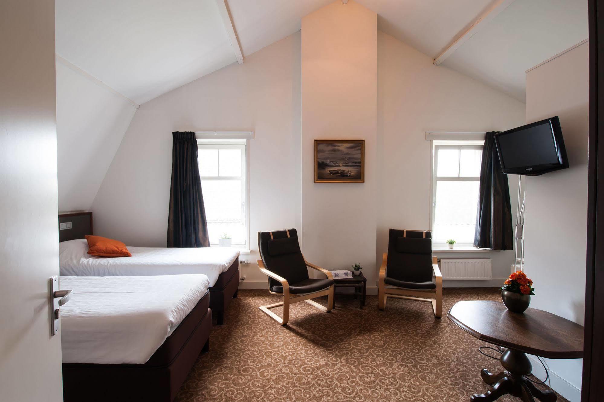 Hotel De Reiziger Ottersum 外观 照片